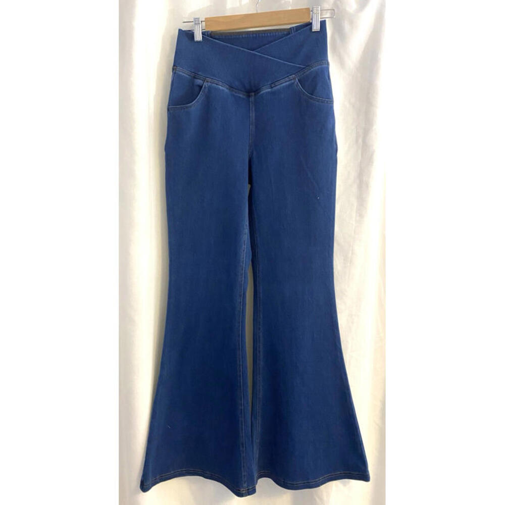 Halara Women's Flex High Waist Crossover Casual Flare Jeans Small NWT.  0129